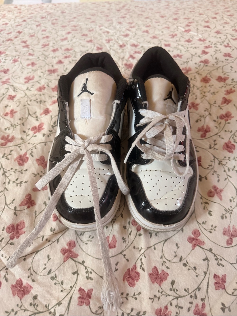 Jordan Kids Black and White Low-Top Sneakers with Patent Accents